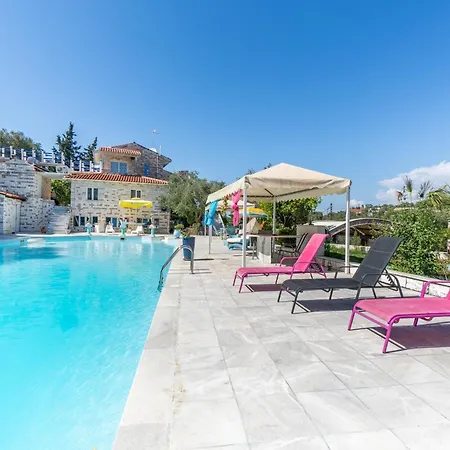 Paco's Luxury 19 شقة